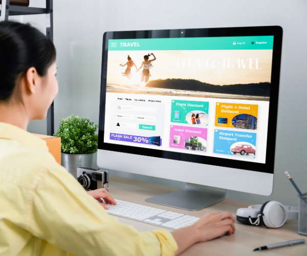 Travel & Tourism Website